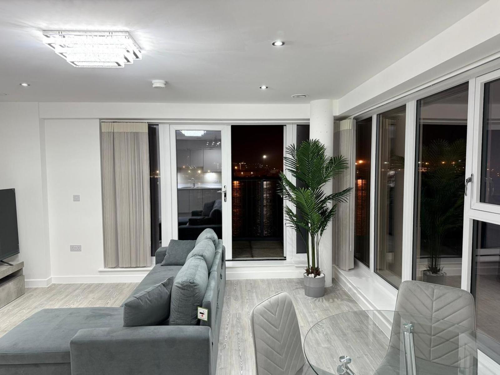 Serenity Waterfront 2 Bed Apartment Northfleet Εξωτερικό φωτογραφία